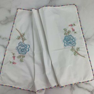 Hand Embroidered Vintage Table Runner Dining Table